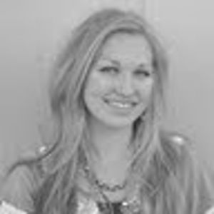 Meet your Posher, Cassandra